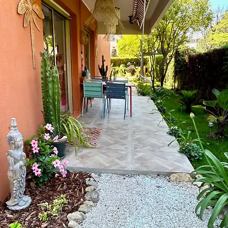 Superbe 3p Boheme, Juan Les Pins, Jardin, 900m De La 아파트 앙티브